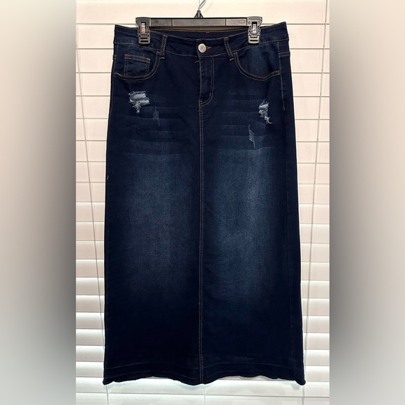 Dresses & Skirts - Like New! Long Denim Skirt